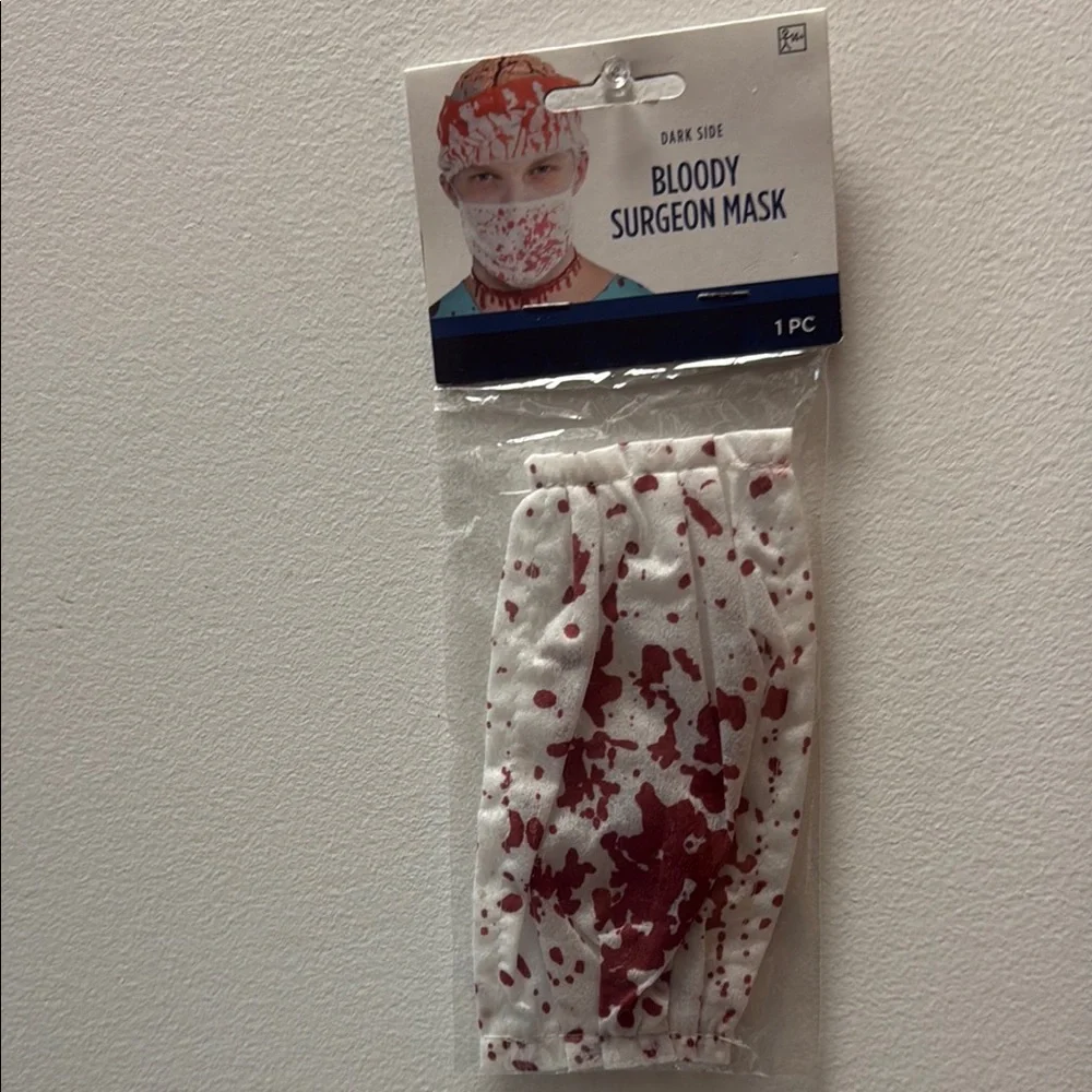 Amscan Bloody Surgeon Halloween Mask - Red and White Halloween accessory